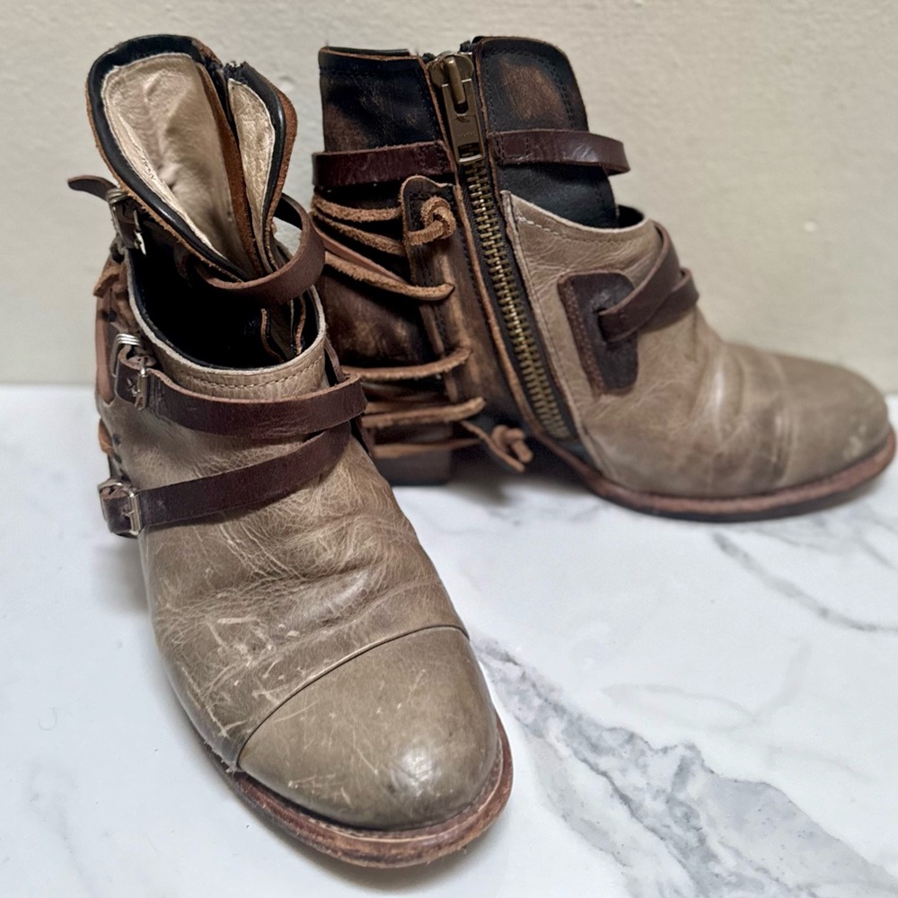 Freebird by Steven CRUE Brown Distressed Leather Booties - Picture 6 of 13